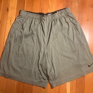 XXL Nike Dri-Fit shorts